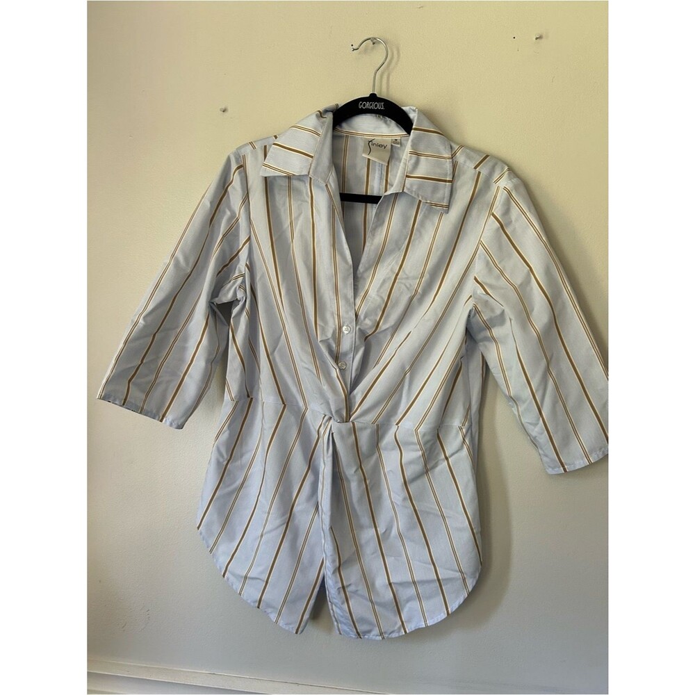 Finley Sid Striped Twist-Front Cotton Shirt in Menswear Stripe medium